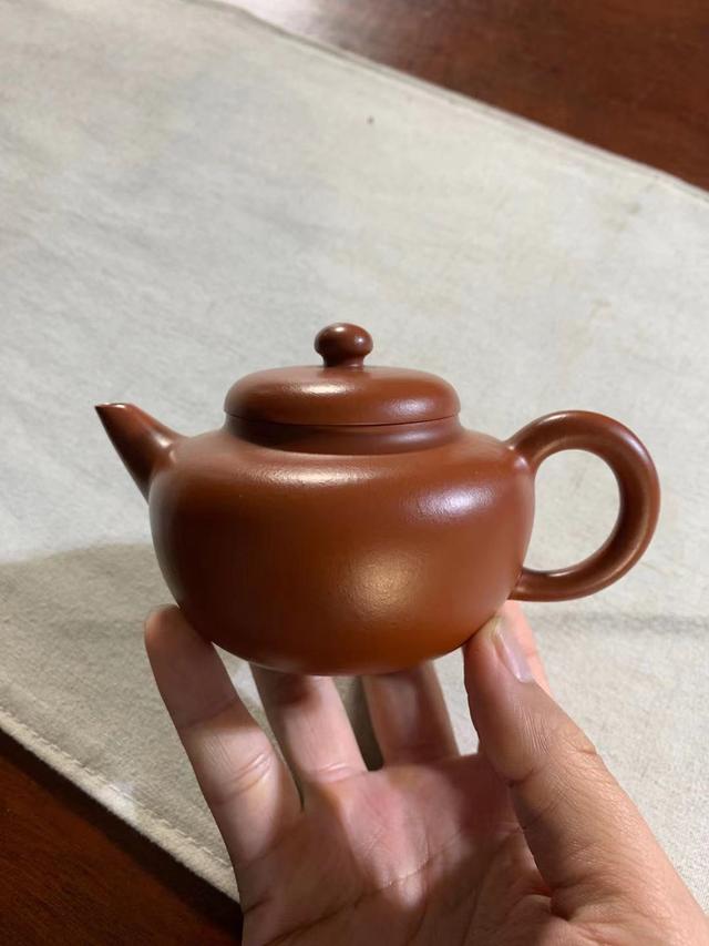 紫砂壶泡茶，怎么能少得了一把朱泥壶